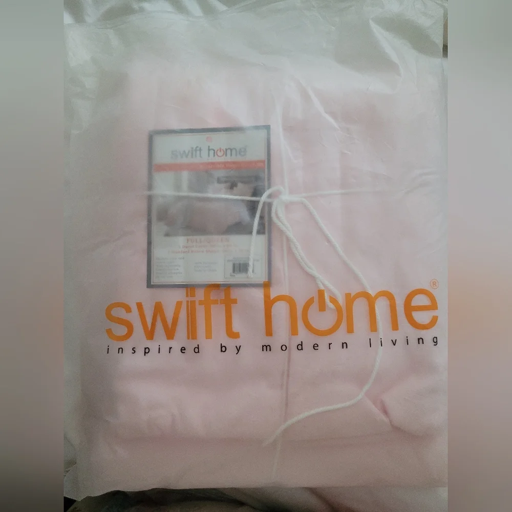 🎀 🌸✨️Swift Home - Luxurious Pink 3pc Duvet Cover Set
